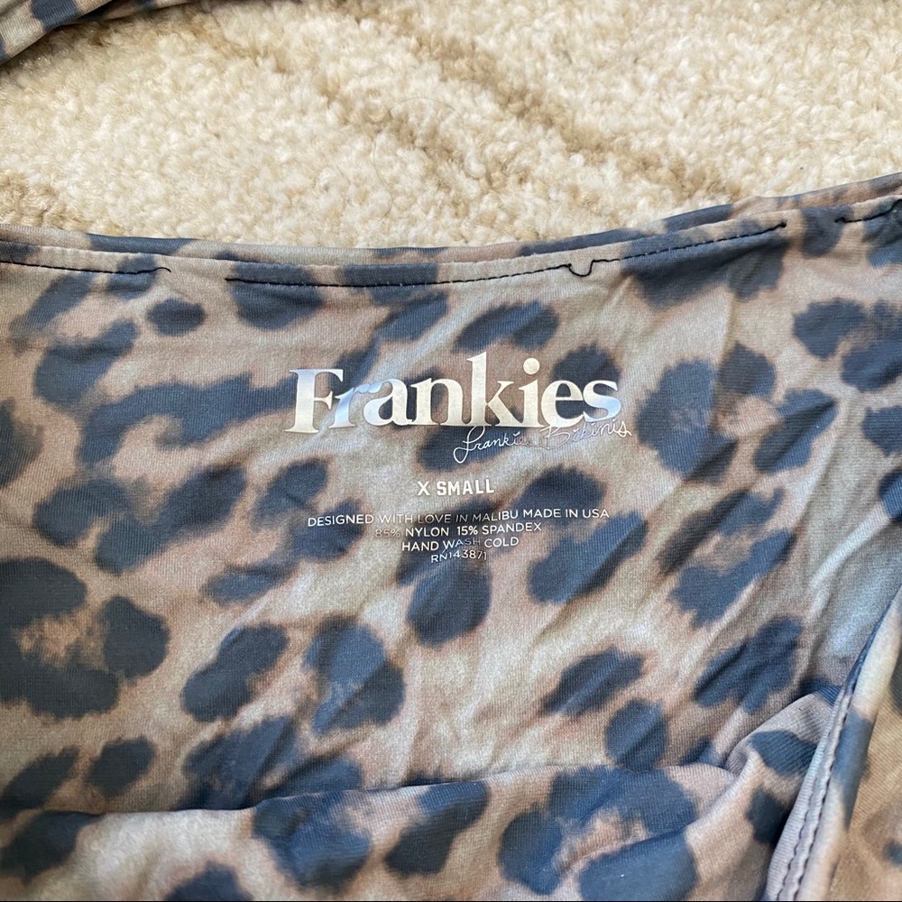 Frankie’s Leopard Print Set - image 4